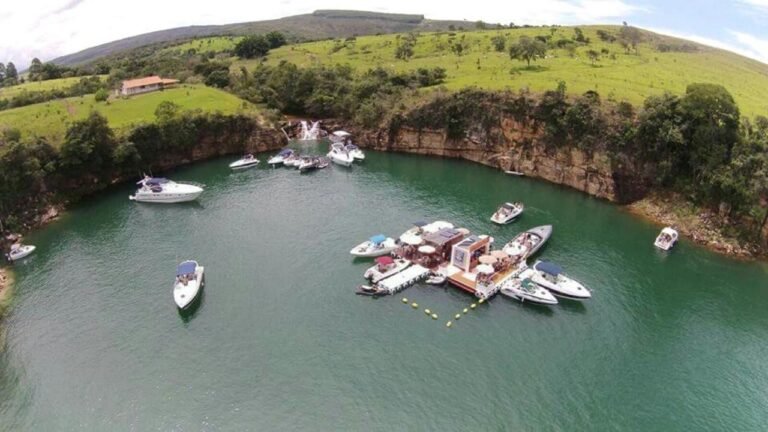 Passeio de Lancha 3h e 7h de duração - Resolve Escarpas - Imagem 10