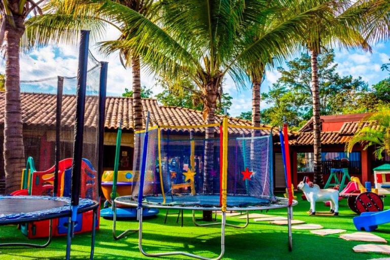 Hotel Balneário do Lago com ☕ 💦 e 🍽️ - Imagem 11