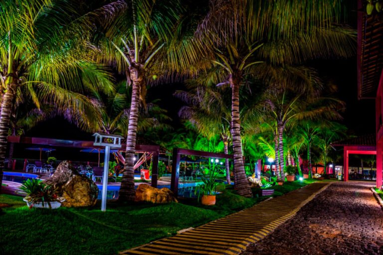 Hotel Balneário do Lago com ☕ 💦 e 🍽️ - Imagem 3