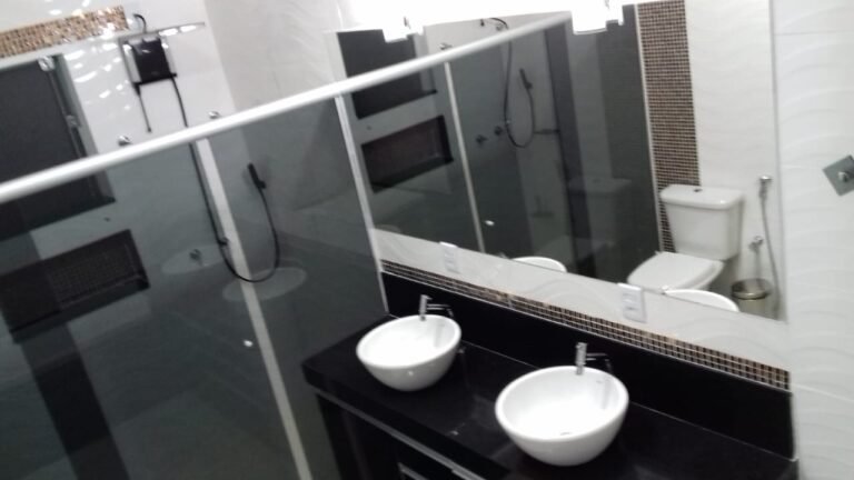 Casa em Escarpas ótima localização para 24 pessoas em cama 🏡 - Imagem 11