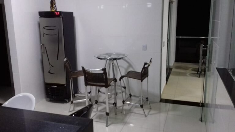 Casa em Escarpas ótima localização para 24 pessoas em cama 🏡 - Imagem 9